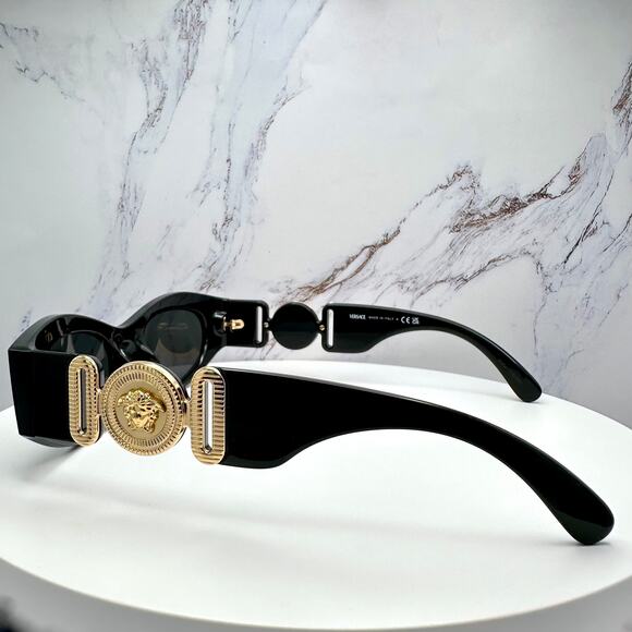 New Versace Sunglasses - Picture 5 of 16